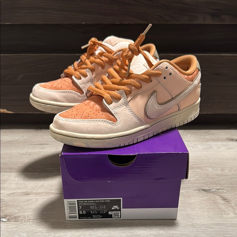 Nike SB Dunk Low Pro - Peach and Beige